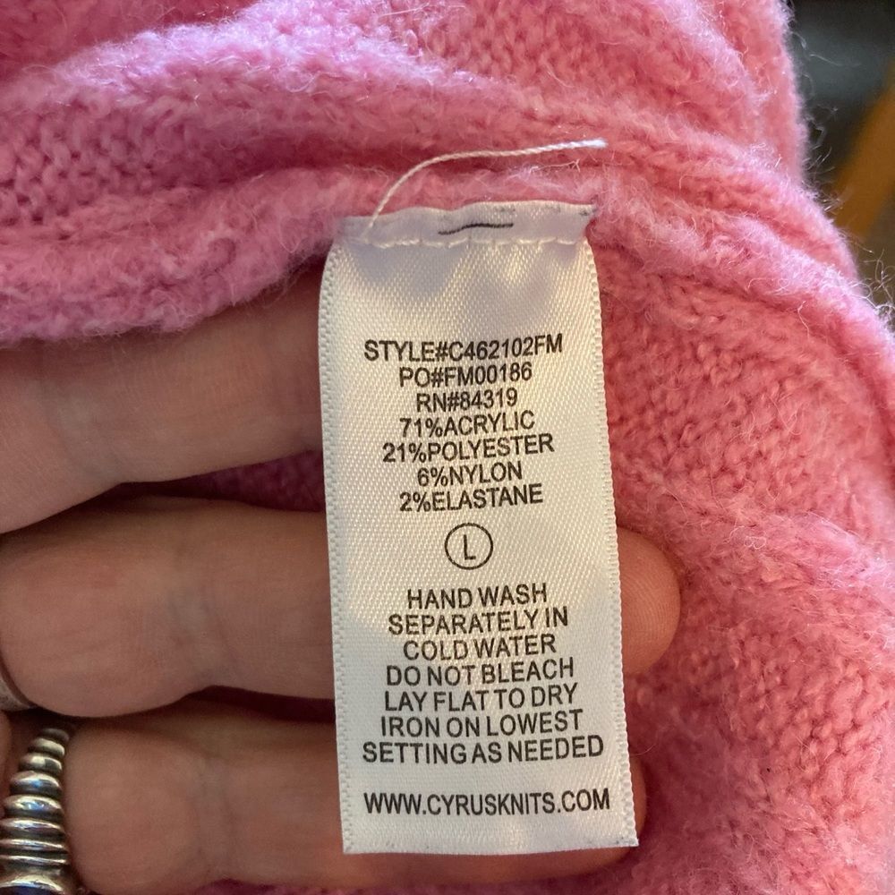 Pink Ribbed Crew Neck Sweater - Picture 7 of 8